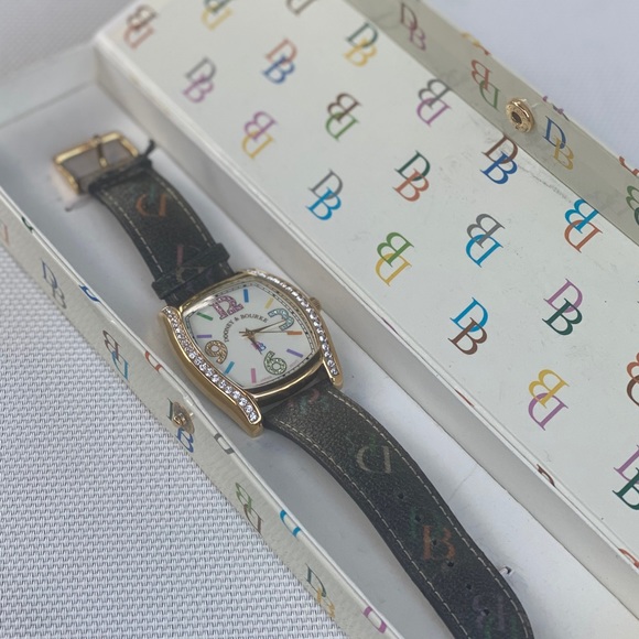 Dooney and Bourke watch - Picture 4 of 6